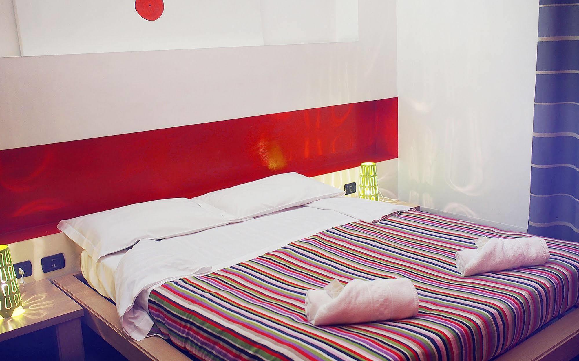 M&J Place Hostel Rome Buitenkant foto