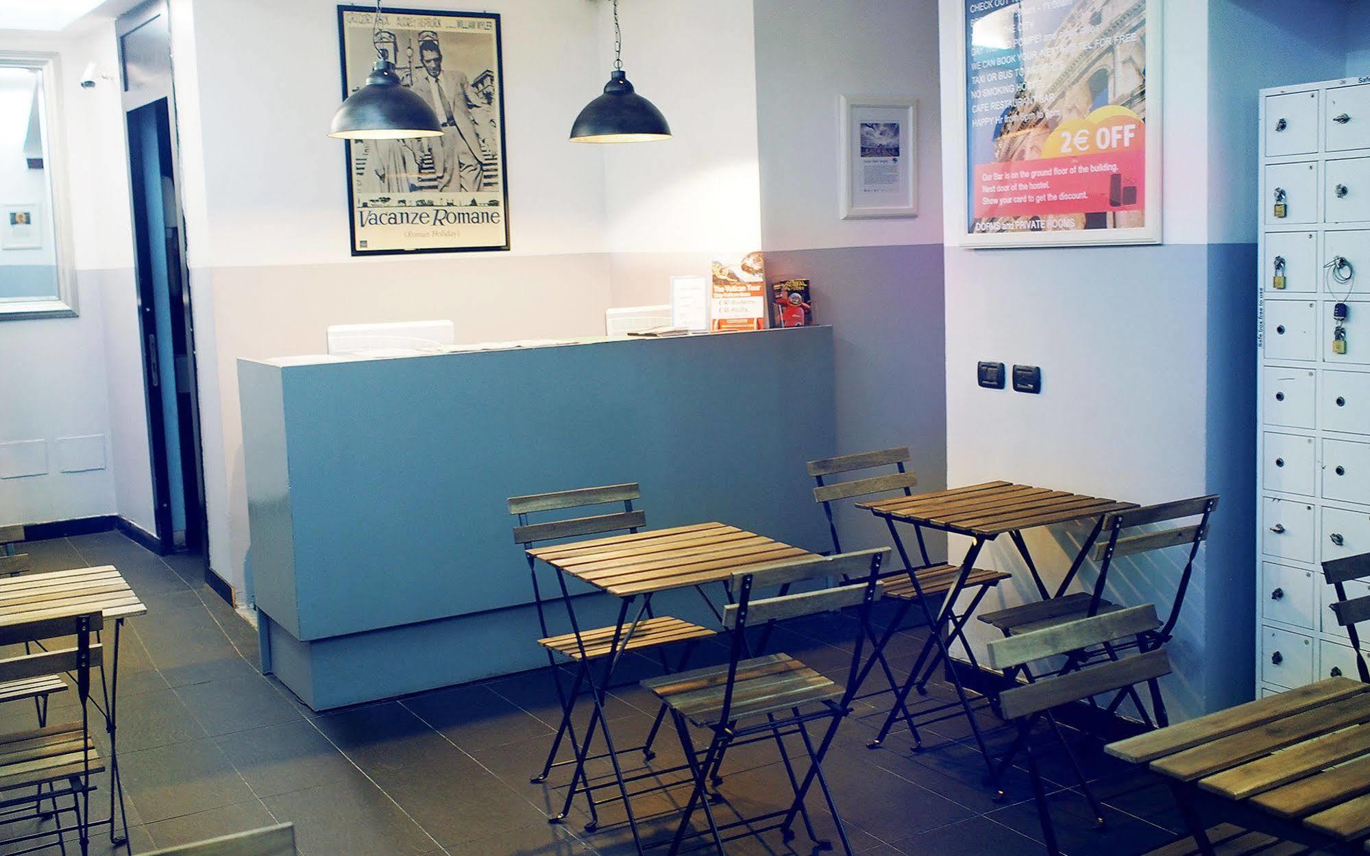 M&J Place Hostel Rome Buitenkant foto